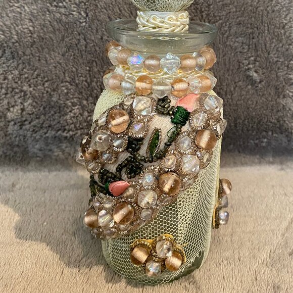 Katherines Collection Vintage Victorian Beaded Vanity Bottle Beautiful! - Picture 8 of 9